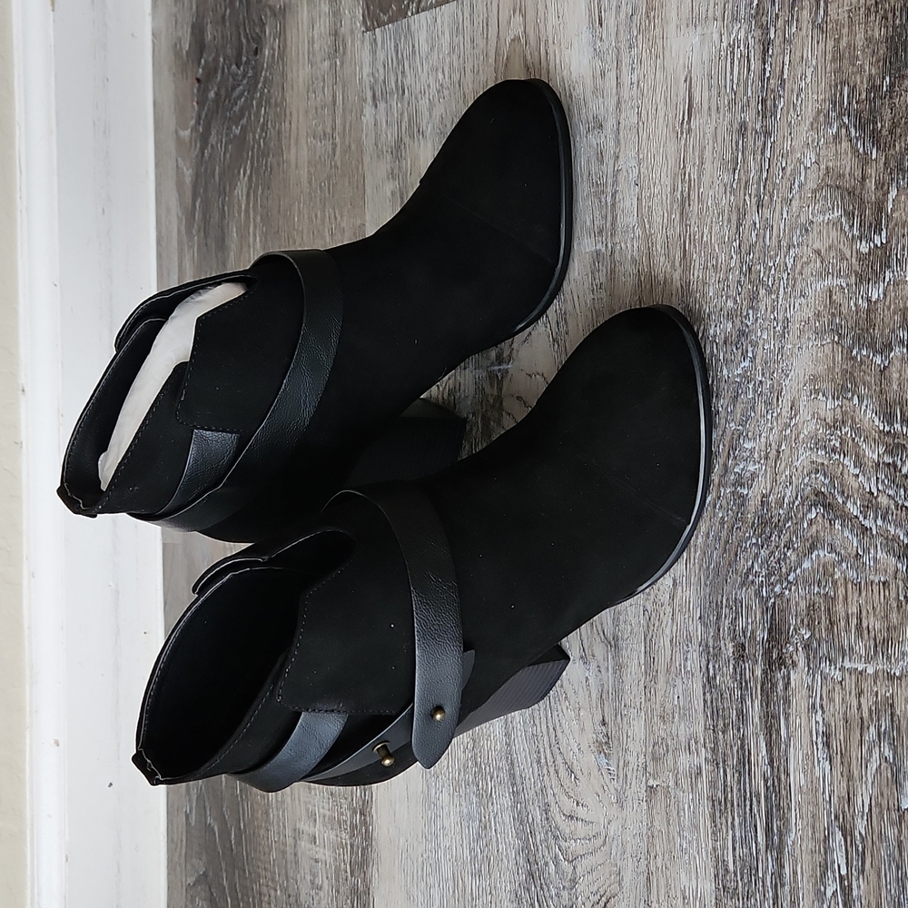 NWT ankle boots - Picture 3 of 5